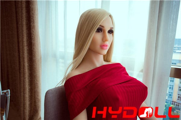 echte Sexpuppe