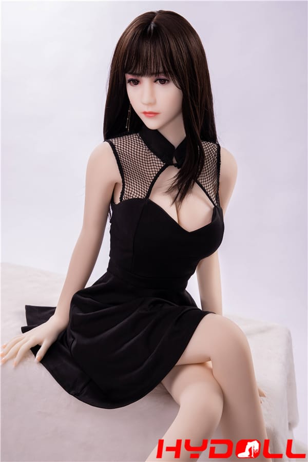 Realdoll