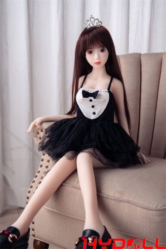 frau doll