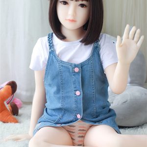 Kleine Sexpuppe