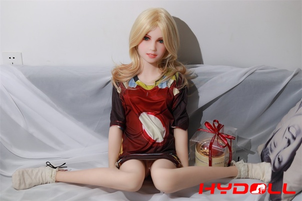 D27037 1 - Real Doll bëlleg