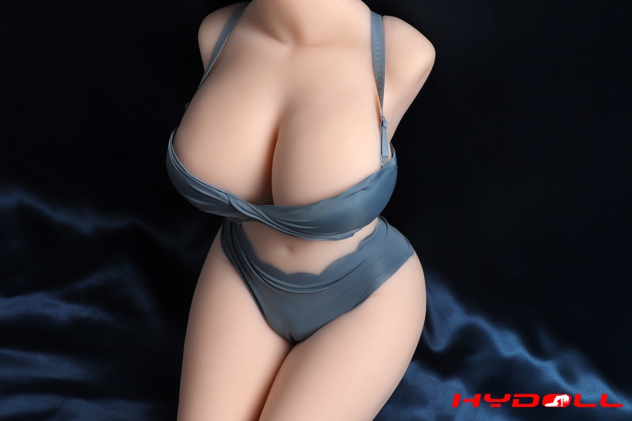 OVE01 42 3 - velká Po Sexpuppe